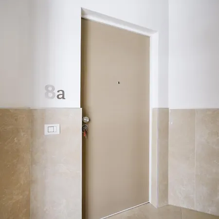 Calle - Center Modern Apartment+balcony 公寓 巴里
